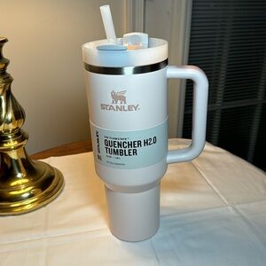 Stanley 40 oz. Quencher H2.0 FlowState Tumbler Rose Quartz Water Cup
